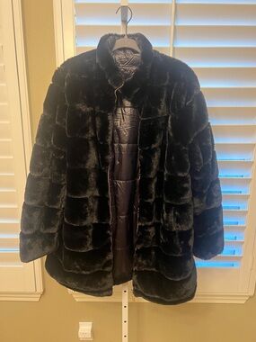 Via Spiga Black Faux Fur Pea Coat
